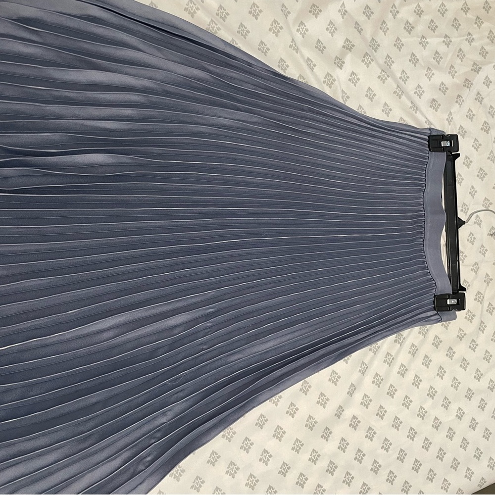 H&M Gray Maxi Pleated A-Line Skirt